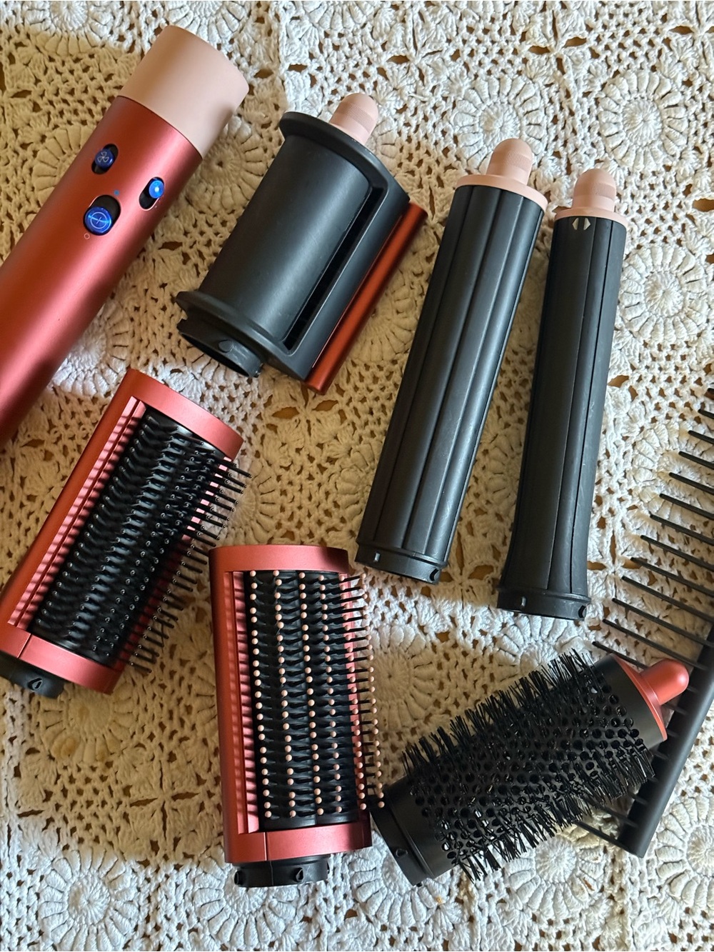 Dyson Airwrap Complete Long Strawberry Bronze + Bag - Barely Used